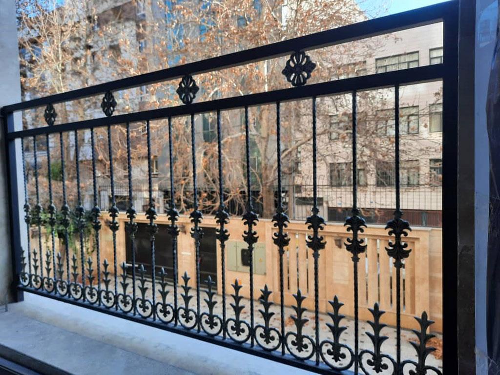 حفاظ فرفورژه (نرده فرفوژه)